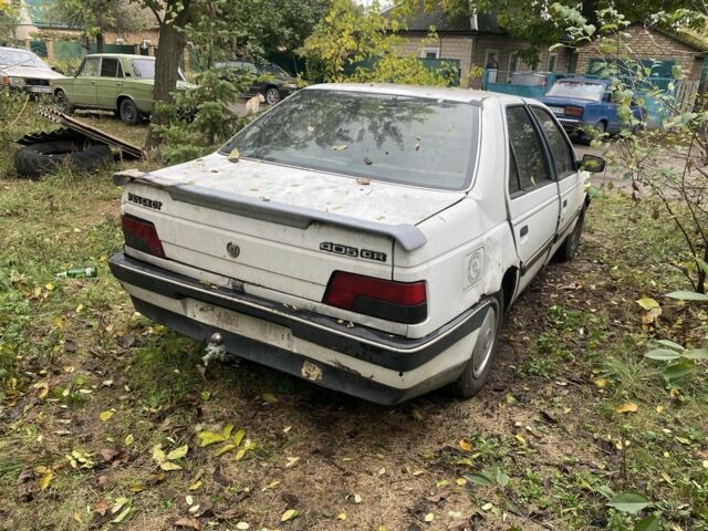 Белый Пежо 405, объемом двигателя 1.6 л и пробегом 200 тыс. км за 483 $, фото 3 на Automoto.ua