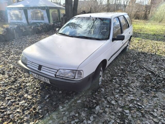 Белый Пежо 405, объемом двигателя 1.9 л и пробегом 293 тыс. км за 1350 $, фото 11 на Automoto.ua