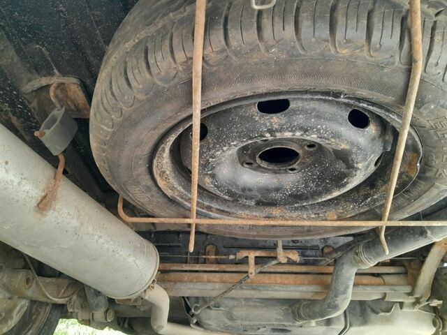 Бежевый Пежо 405, объемом двигателя 1.6 л и пробегом 279 тыс. км за 2500 $, фото 8 на Automoto.ua