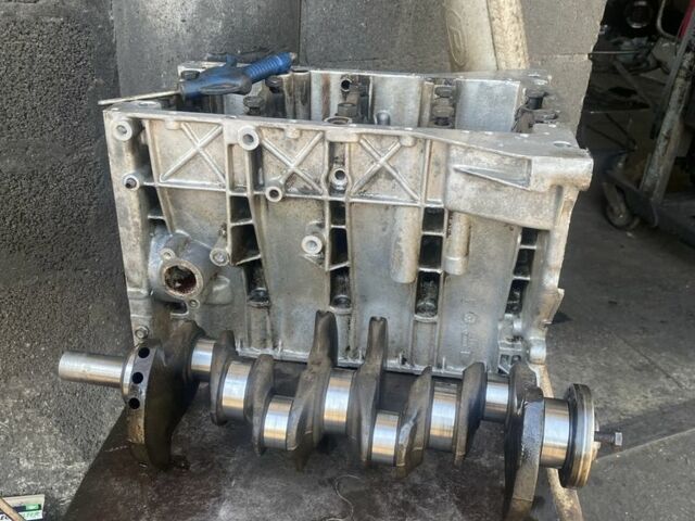 Бежевый Пежо 405, объемом двигателя 1.6 л и пробегом 279 тыс. км за 2500 $, фото 9 на Automoto.ua