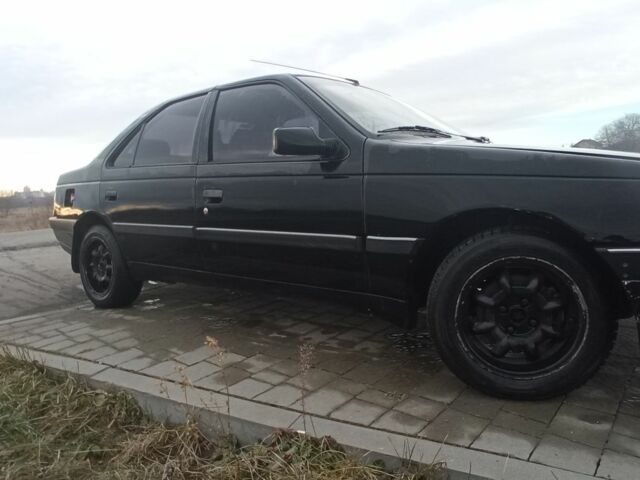 Черный Пежо 405, объемом двигателя 1.9 л и пробегом 270 тыс. км за 700 $, фото 3 на Automoto.ua