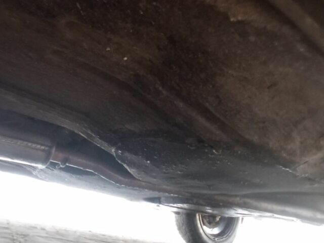 Черный Пежо 405, объемом двигателя 1.9 л и пробегом 270 тыс. км за 700 $, фото 7 на Automoto.ua