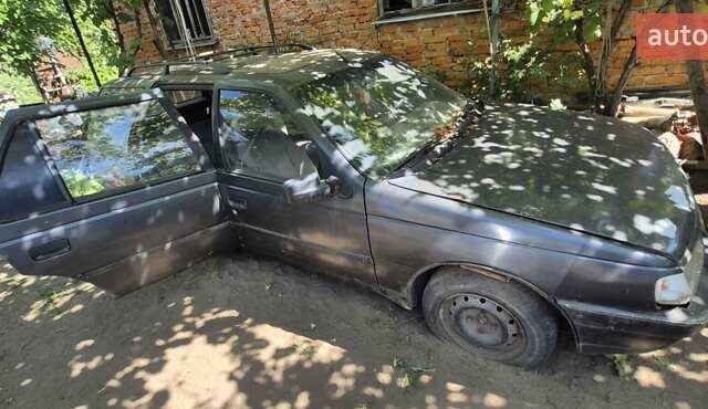 Черный Пежо 405, объемом двигателя 1.6 л и пробегом 300 тыс. км за 700 $, фото 9 на Automoto.ua