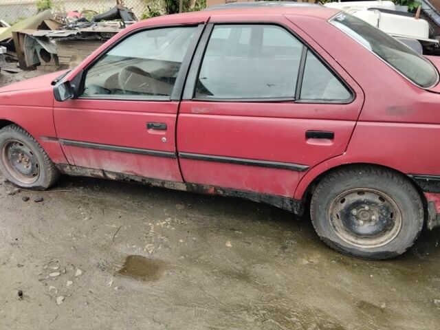 Красный Пежо 405, объемом двигателя 0 л и пробегом 158 тыс. км за 607 $, фото 5 на Automoto.ua