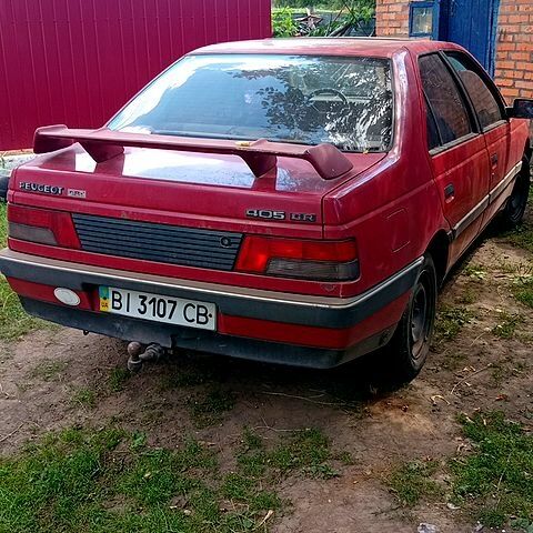 Красный Пежо 405, объемом двигателя 1.6 л и пробегом 0 тыс. км за 1500 $, фото 1 на Automoto.ua