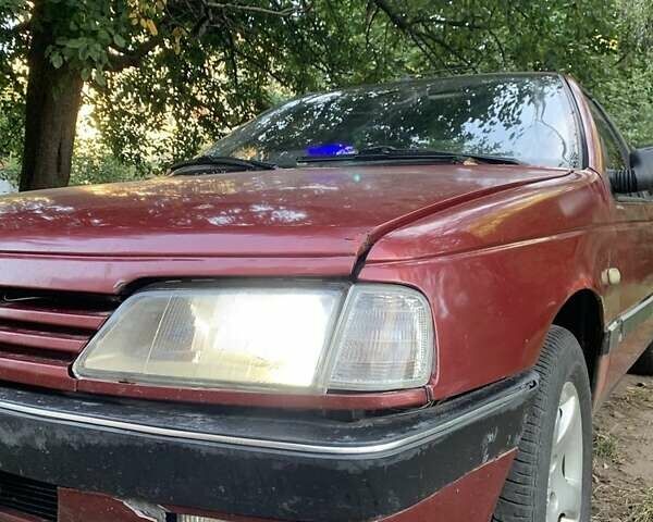 Красный Пежо 405, объемом двигателя 1.9 л и пробегом 300 тыс. км за 548 $, фото 1 на Automoto.ua