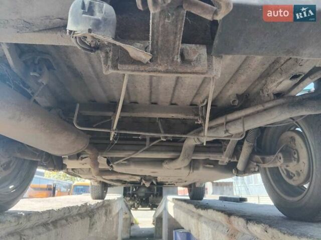 Красный Пежо 405, объемом двигателя 1.6 л и пробегом 323 тыс. км за 1200 $, фото 15 на Automoto.ua