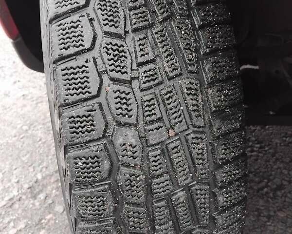 Красный Пежо 405, объемом двигателя 1.6 л и пробегом 323 тыс. км за 1200 $, фото 10 на Automoto.ua