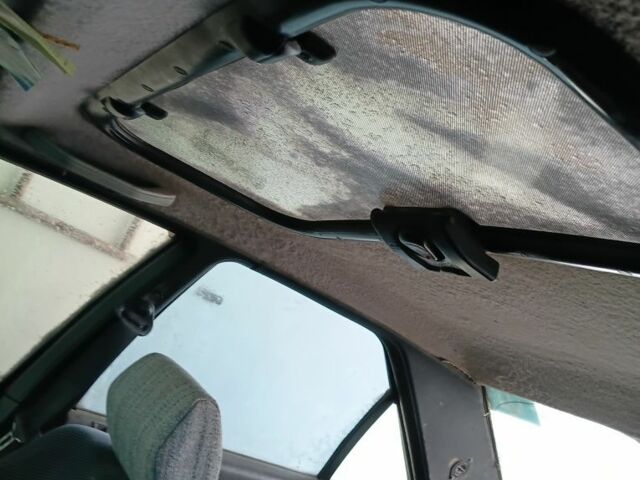 Красный Пежо 405, объемом двигателя 1.4 л и пробегом 230 тыс. км за 900 $, фото 1 на Automoto.ua