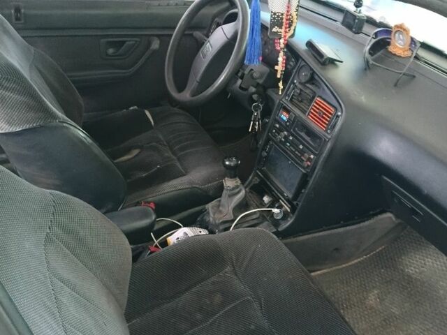 Красный Пежо 405, объемом двигателя 1.4 л и пробегом 230 тыс. км за 900 $, фото 7 на Automoto.ua