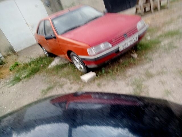 Красный Пежо 405, объемом двигателя 0 л и пробегом 300 тыс. км за 150 $, фото 1 на Automoto.ua