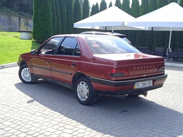 Красный Пежо 405, объемом двигателя 0 л и пробегом 340 тыс. км за 300 $, фото 1 на Automoto.ua
