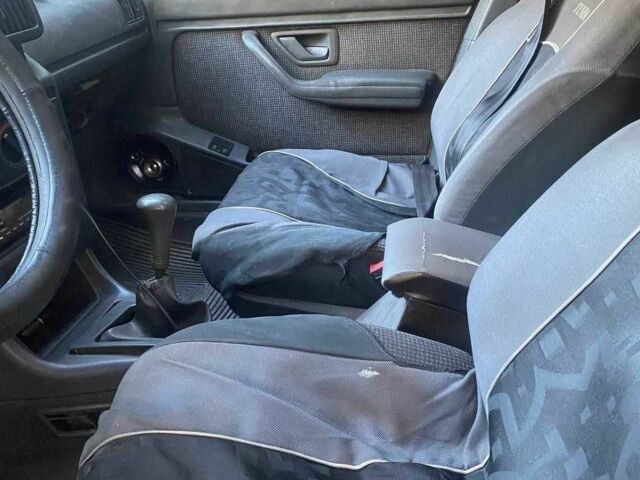 Красный Пежо 405, объемом двигателя 1.8 л и пробегом 350 тыс. км за 1309 $, фото 9 на Automoto.ua