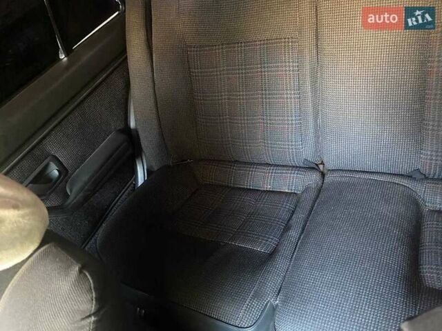 Красный Пежо 405, объемом двигателя 1.8 л и пробегом 350 тыс. км за 1328 $, фото 10 на Automoto.ua