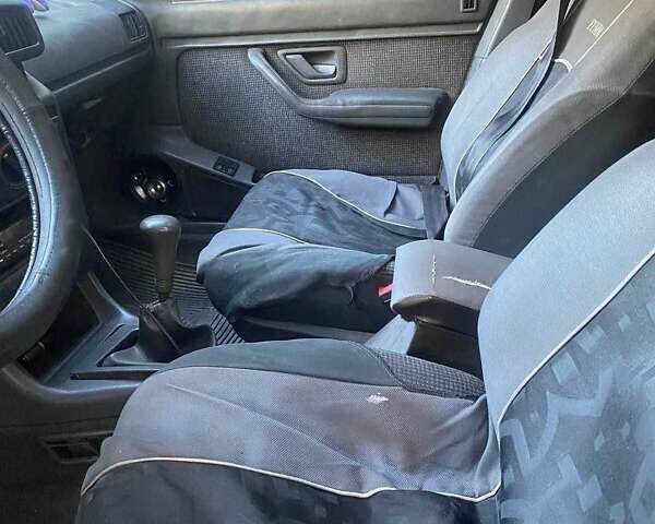 Красный Пежо 405, объемом двигателя 1.8 л и пробегом 350 тыс. км за 1328 $, фото 8 на Automoto.ua