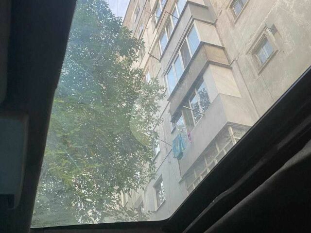 Красный Пежо 405, объемом двигателя 1.8 л и пробегом 350 тыс. км за 1309 $, фото 7 на Automoto.ua