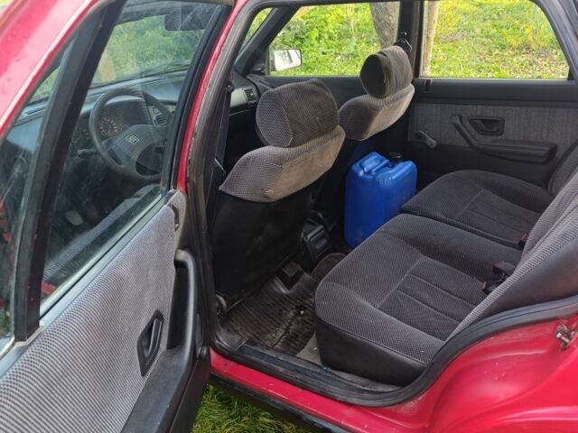 Красный Пежо 405, объемом двигателя 0 л и пробегом 350 тыс. км за 1200 $, фото 7 на Automoto.ua