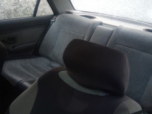 Серый Пежо 405, объемом двигателя 1.9 л и пробегом 100 тыс. км за 550 $, фото 12 на Automoto.ua