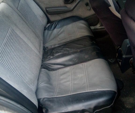 Серый Пежо 405, объемом двигателя 1.9 л и пробегом 100 тыс. км за 550 $, фото 13 на Automoto.ua