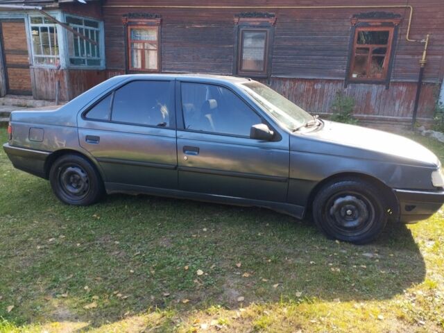 Серый Пежо 405, объемом двигателя 1.4 л и пробегом 252 тыс. км за 1200 $, фото 1 на Automoto.ua