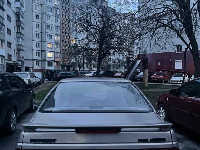 Серый Пежо 405, объемом двигателя 1.9 л и пробегом 300 тыс. км за 700 $, фото 3 на Automoto.ua
