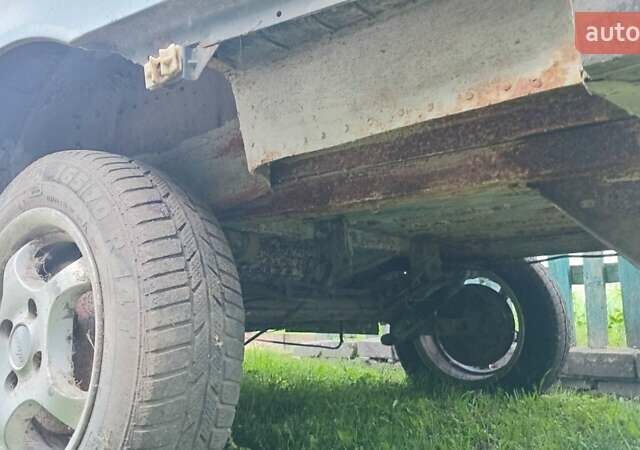 Сірий Пежо 405, об'ємом двигуна 1.8 л та пробігом 300 тис. км за 400 $, фото 2 на Automoto.ua