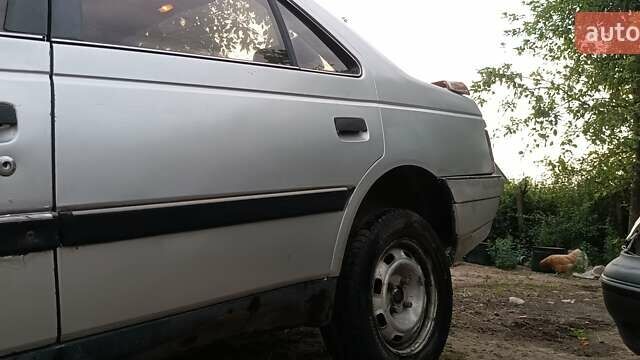 Серый Пежо 405, объемом двигателя 1.9 л и пробегом 220 тыс. км за 475 $, фото 3 на Automoto.ua