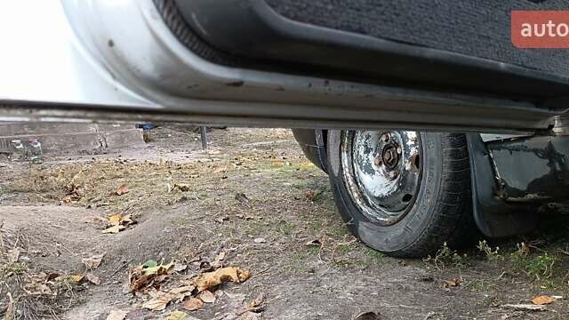 Сірий Пежо 405, об'ємом двигуна 1.9 л та пробігом 220 тис. км за 458 $, фото 20 на Automoto.ua