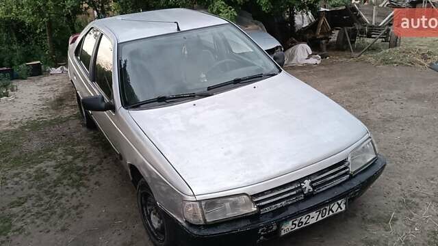 Серый Пежо 405, объемом двигателя 1.9 л и пробегом 220 тыс. км за 475 $, фото 11 на Automoto.ua