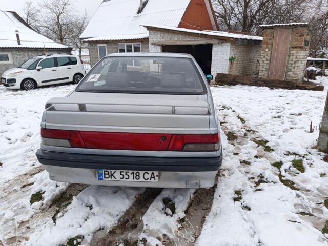 Серый Пежо 405, объемом двигателя 2 л и пробегом 300 тыс. км за 1100 $, фото 6 на Automoto.ua