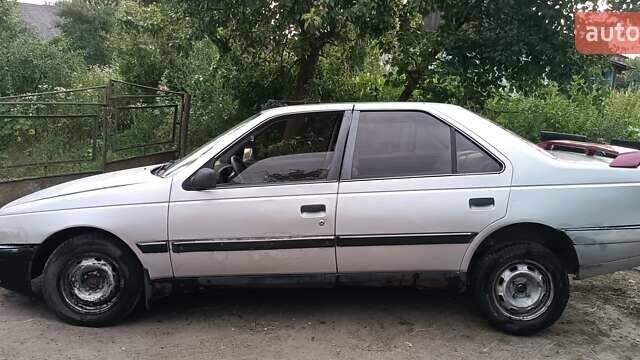 Серый Пежо 405, объемом двигателя 1.9 л и пробегом 220 тыс. км за 486 $, фото 1 на Automoto.ua