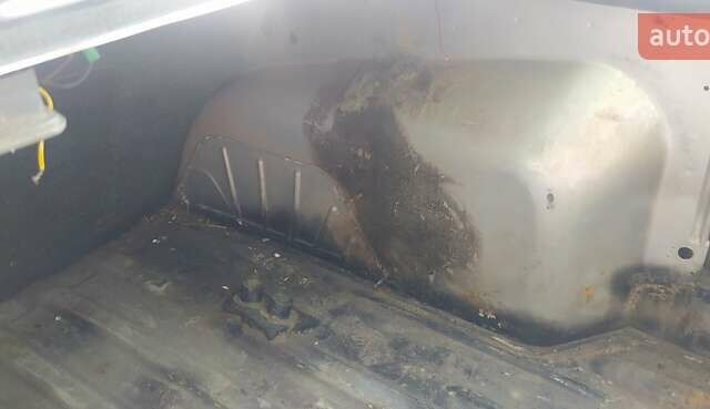 Серый Пежо 405, объемом двигателя 1.9 л и пробегом 220 тыс. км за 475 $, фото 14 на Automoto.ua