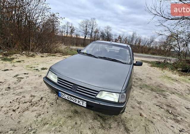 Серый Пежо 405, объемом двигателя 1.8 л и пробегом 230 тыс. км за 1000 $, фото 5 на Automoto.ua