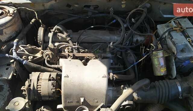 Серый Пежо 405, объемом двигателя 1.9 л и пробегом 220 тыс. км за 475 $, фото 25 на Automoto.ua