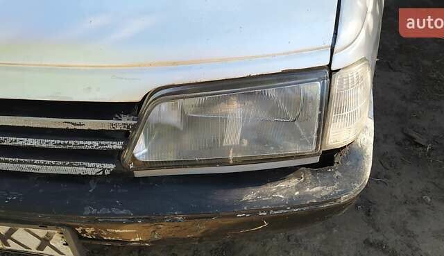 Серый Пежо 405, объемом двигателя 1.9 л и пробегом 220 тыс. км за 475 $, фото 34 на Automoto.ua