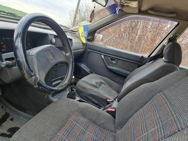 Серый Пежо 405, объемом двигателя 1.8 л и пробегом 230 тыс. км за 1000 $, фото 7 на Automoto.ua