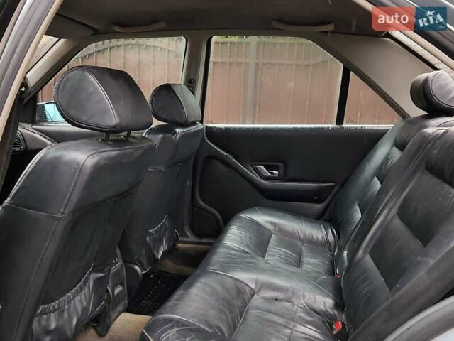 Серый Пежо 405, объемом двигателя 1.99 л и пробегом 355 тыс. км за 870 $, фото 8 на Automoto.ua