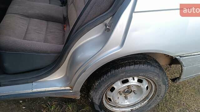 Серый Пежо 405, объемом двигателя 1.9 л и пробегом 220 тыс. км за 462 $, фото 36 на Automoto.ua