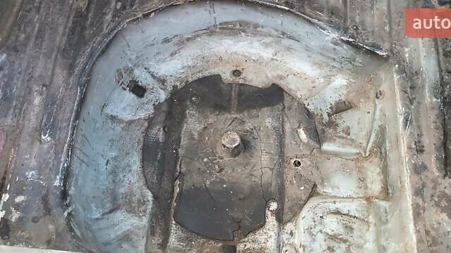 Серый Пежо 405, объемом двигателя 1.9 л и пробегом 220 тыс. км за 462 $, фото 28 на Automoto.ua