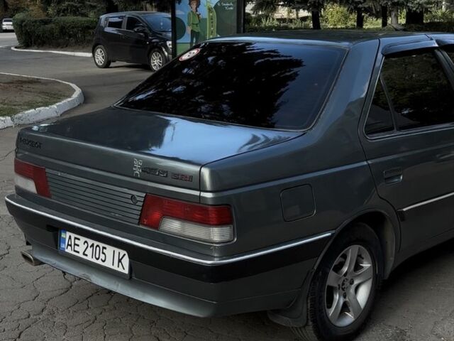 Серый Пежо 405, объемом двигателя 1.9 л и пробегом 292 тыс. км за 2000 $, фото 2 на Automoto.ua