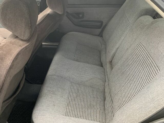 Серый Пежо 405, объемом двигателя 1.9 л и пробегом 3 тыс. км за 800 $, фото 10 на Automoto.ua