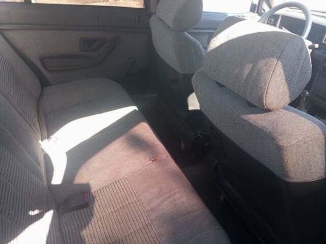 Серый Пежо 405, объемом двигателя 0 л и пробегом 1 тыс. км за 1069 $, фото 4 на Automoto.ua