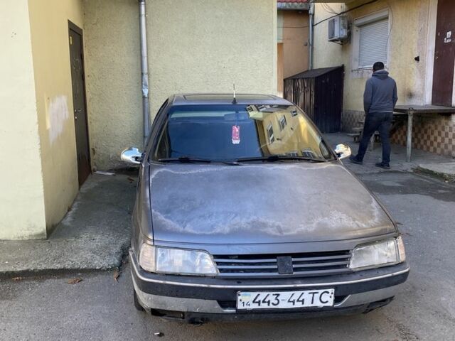 Серый Пежо 405, объемом двигателя 1.6 л и пробегом 200 тыс. км за 550 $, фото 2 на Automoto.ua