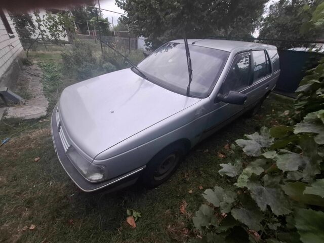 Сірий Пежо 405, об'ємом двигуна 1.6 л та пробігом 343 тис. км за 725 $, фото 3 на Automoto.ua