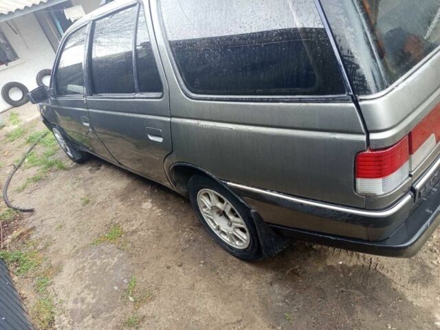 Серый Пежо 405, объемом двигателя 1.9 л и пробегом 324 тыс. км за 714 $, фото 4 на Automoto.ua