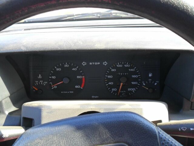 Сірий Пежо 405, об'ємом двигуна 1.9 л та пробігом 160 тис. км за 2500 $, фото 7 на Automoto.ua