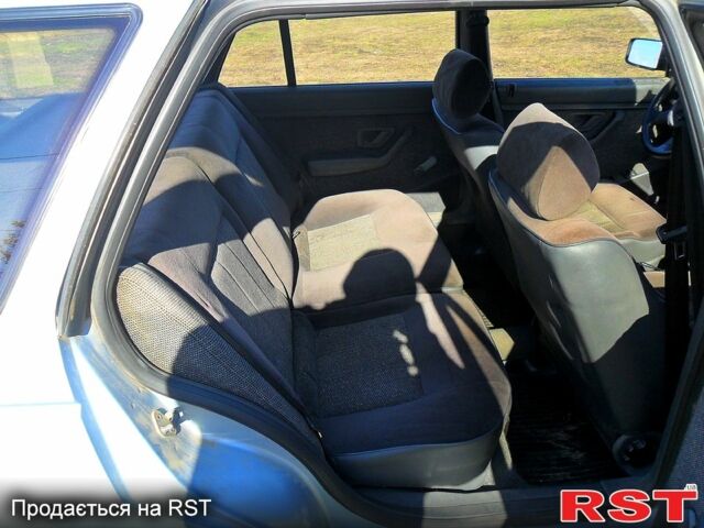 Сірий Пежо 405, об'ємом двигуна 1.9 л та пробігом 160 тис. км за 2500 $, фото 4 на Automoto.ua