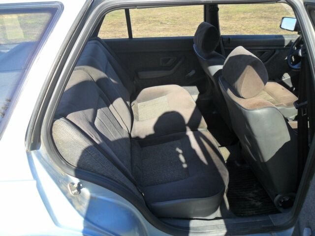 Сірий Пежо 405, об'ємом двигуна 1.9 л та пробігом 160 тис. км за 2500 $, фото 4 на Automoto.ua