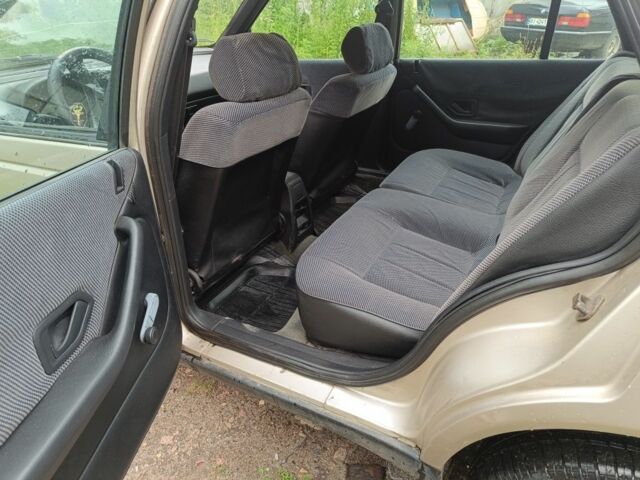 Серый Пежо 405, объемом двигателя 1.9 л и пробегом 300 тыс. км за 1000 $, фото 5 на Automoto.ua