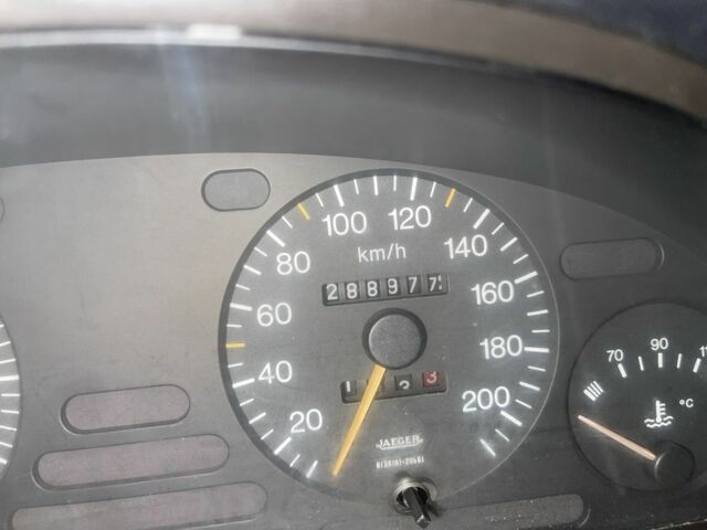 Синий Пежо 405, объемом двигателя 1.6 л и пробегом 288 тыс. км за 476 $, фото 5 на Automoto.ua